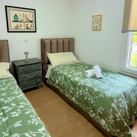 Elezi Piqeras Accommodatie bij particulieren Borsh