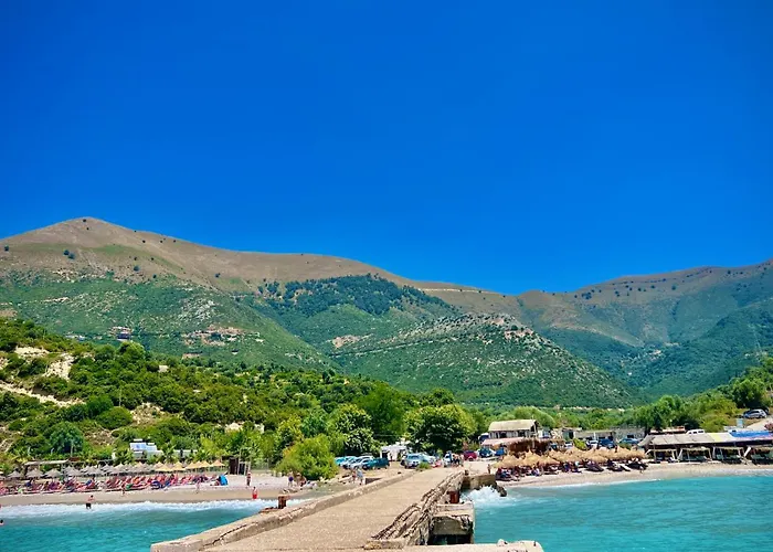 Elezi Piqeras 民宿 *